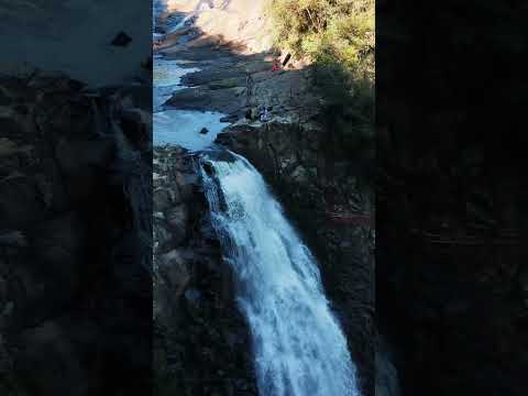 OLHA ISSO…” “Valeu a pena subir o Pico do Agudo e conhecer o salto das orquídeas ?