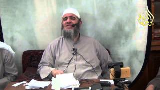 هل يجوز قضاء صلاة الفجر بعد الظهر أو العصر ؟ للشيخ مشهور بن حسن image