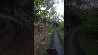 Download lagu JALAN DI PEDESAAN SUNDA JAWA BARAT #shorts #kampung #suasanakampung #sunday mp3