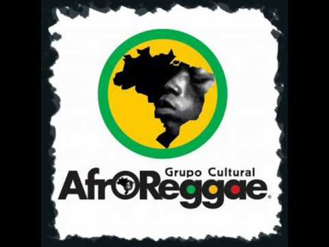 VAMOS FUGIR - AFROREGGAE