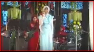 Download lagu Menunggu - Santi feat Qasima - Qasima Live Perform mp3 Download lagu Menunggu - Santi feat Qasima - Qasima Live Perform mp3
