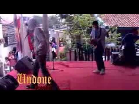 eminoR - Grenade 2 (Live at Bandung, Cover of Bruno Mars)