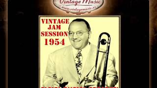 Pee Wee Hunt -- Swingin' Around (VintageMusic.es)