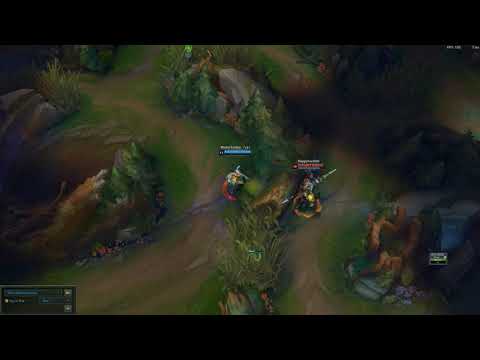 Riven hops over walls for the 1v3 triplekill vs Jarvin Xayah Lux