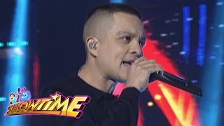 It&#39;s Showtime: Bamboo performs in It&#39;s Showtime