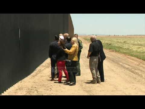 Top News - Trump viziton murin/ "Ndali emigracionin dhe kovidin"