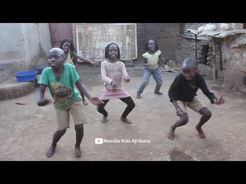 Masaka Kids Africana – #PetitAfroChallenge || Merry Xmas Edition 2018 || Afro Dance