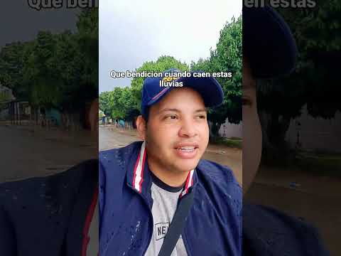 Un rrato en las calles de Guamal Magdalena y la bendición de esta lluvia #colombia #GuamalMagdalena