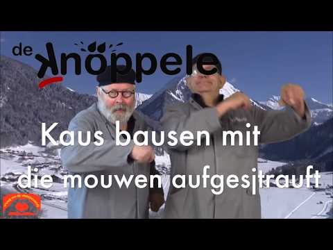 De Knöppele - Kaus Bausen (mit die mouwen aufgestrauft) (VvdV)