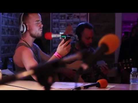 Maverick Sabre: 'Lady' meets 'Sun is Shining', acoustic (Radio 1 in Ibiza 2014)