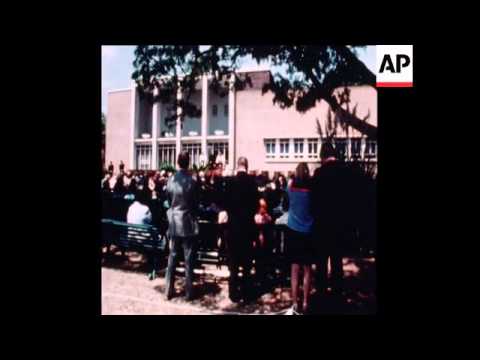 UPITN 17 9 78 FUNERAL OF EIGHTEEN VISCOUNT VICTIMS