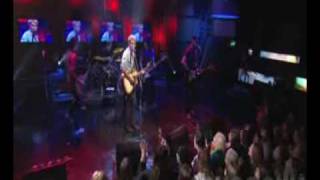 Brian McFadden - &#39;Twisted&#39; Live on Rove
