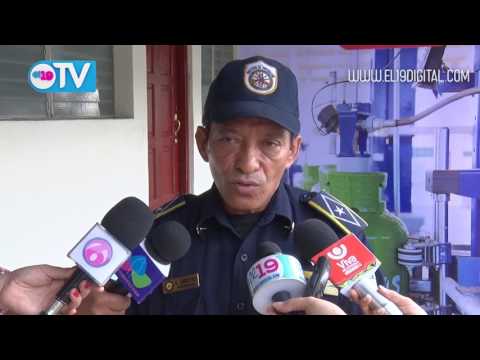 Bomberos refuerzan conocimientos sobre manejo adecuado de cilindros de gas