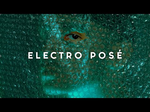 CRi feat. Half Moon Run – Astray