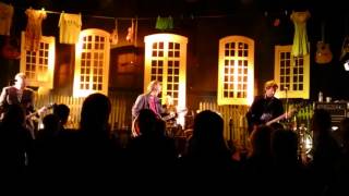 Delillos,"velkommen"