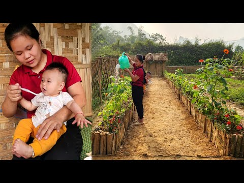 A 14-Year-Old Single Mother - Growing Flowers in Bamboo Pots, Baby Learns to Eat Outside Food