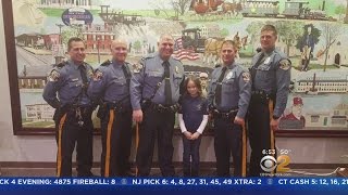 Girl Buys NJ Police Officer's Dinner At Restaurant