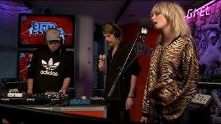 The Asteroids Galaxy Tour - Hurricane (Live at Giel 3FM, 01.09.2014)