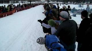 preview picture of video 'Lance Mackey on the way to Nome 3/8/2009'