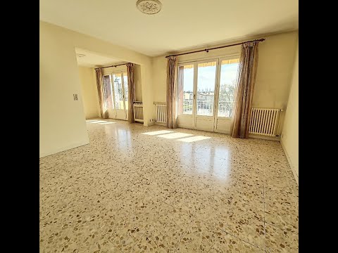 En vente sur Avignon appartement T4 avec balcon, cave et garage