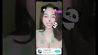 Download lagu cute girl live bigo mp3