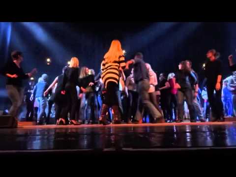 Hooverphonic - The World Is Mine - Tournai 18/03/2015