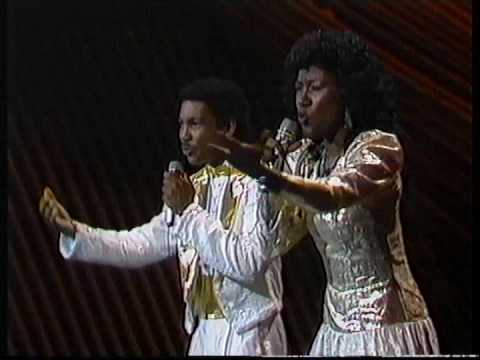 OTI 87 Antillas Holandesa - Hermanos tu y yo - Rose & Romeo Herge