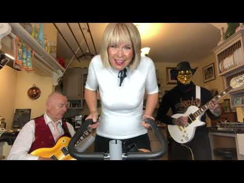 Toyah and Robert – Sunday Lunch