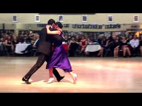 Natalia Hills  and  Alejandro Aquino  are  dancing  to  the  milonga  "  De Pura Cepa  "  by  Aníbal Troilo  in  2017