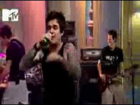 Strike - Dogtown Style (Ao Vivo Acesso MTV 2010)