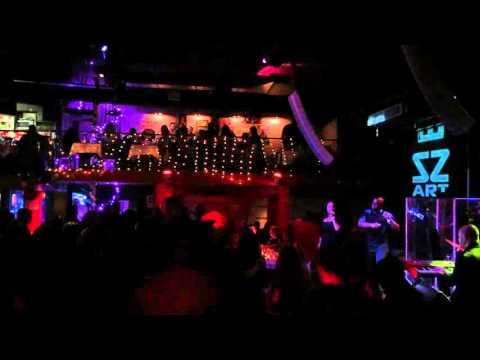 Elodie JI à Bizz'Art