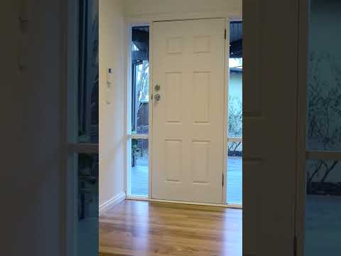 1/147 Thompson Crescent, Eltham, VIC 3095, 4 રૂમ, 2 બાથરૂમ, House