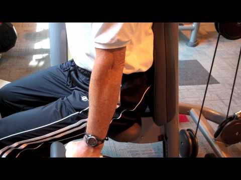 body tricep press