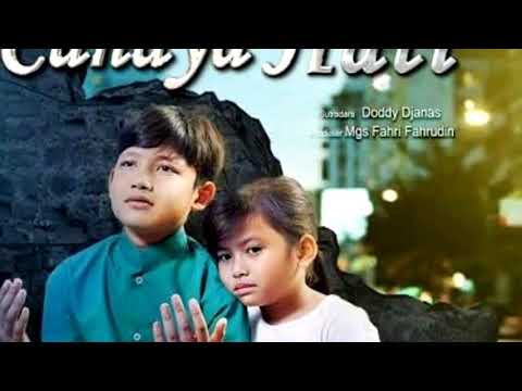 download lagu mp3 mp4 Soundtrack Cahaya Hati, download lagu Soundtrack Cahaya Hati gratis, unduh video klip Soundtrack Cahaya Hati