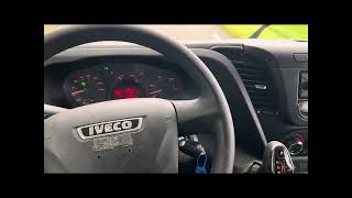 IVECO Daily 70C17 curtainsider truck | Image 4 - Autoline