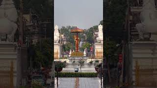 Streets of Thailand. #walkingtour #streetlife #citywalk #thailand