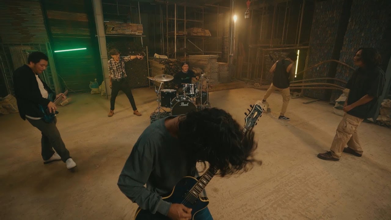 Break The Curse X Ayo - Nga Bu Kaung ( Official Music Video )