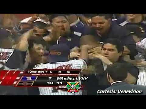Home runs by GREGOR BLANCO and JACKSON MELIAN Game 4 LVBP Final 2009-2010 Caracas vs Magallanes
