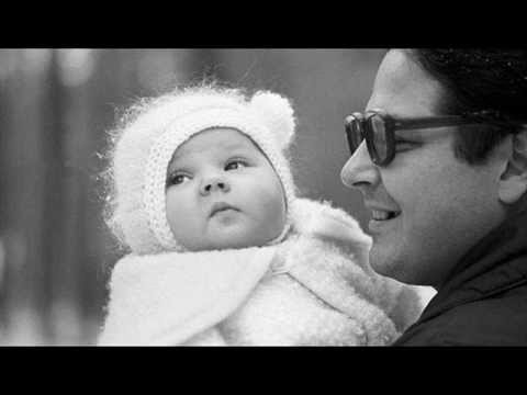 Nikolai Petrov performs Saint Saëns transcribed by Godowsky & Bizet