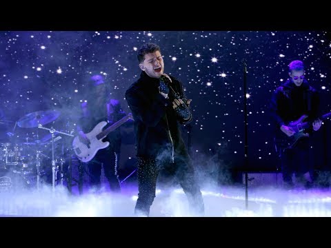 Video thumbnail for Mine (Live)