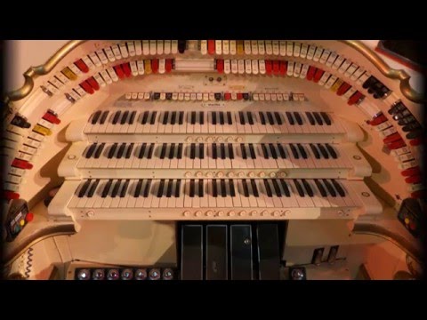 Kreisler's "Liebesfreud"  - Reginald Dixon at the Theatre Organ