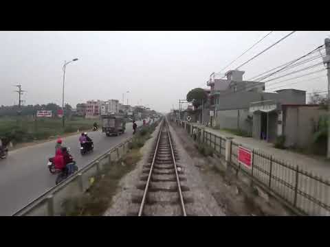 Train: (Train Ride 2017  Hanoi  to NinhBinh  Vietnam) 3x Speed