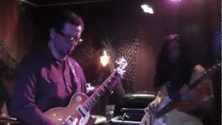 Dead Issue - America