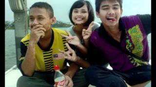 Download lagu Ezad-Mengharap Bintang mp3