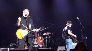 Bachman &amp; Turner - Rock Is My Life, And This Is My Song (LIVE) - Rama, Ontario