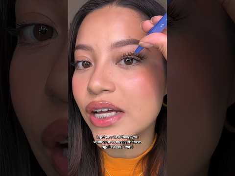 How to apply false lashes for beginners!