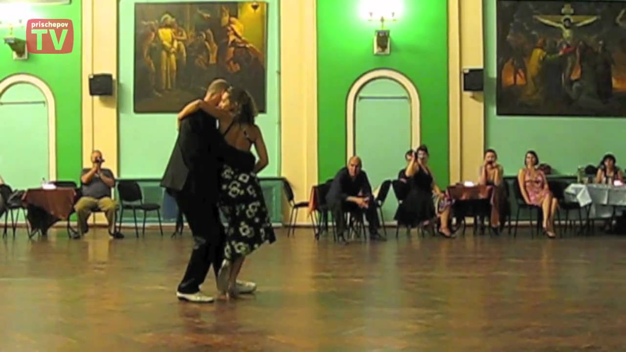 Juan Capriotti & Graciana Romeo, Russia, Moscow, archive by EdissaTangoClub,  26.11.2010 (4)