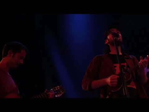 Naranja y Los Colchones - Dipirona (en Festival Uva Robot 2023)