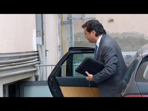 Costa Concordia: Schettino saltò nella scialuppa di salvataggio. Un allievo ufficiale lo testimonia