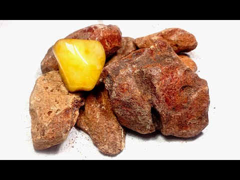 Amber Grinding and Polishing of Large Pieces